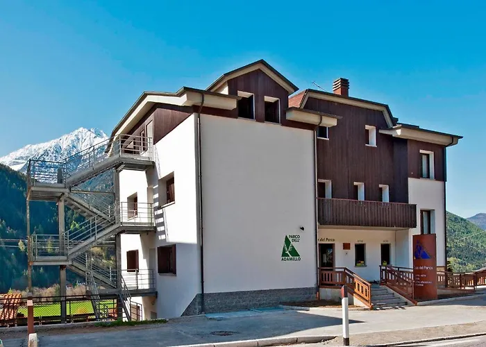 Casa Del Parco Dell'adamello Di